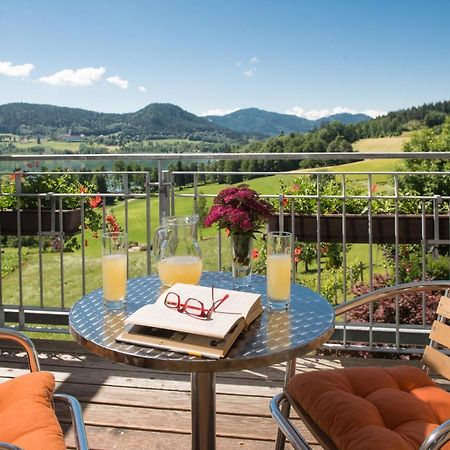 Hotel Seehof Sankt Georgen am Längsee Екстериор снимка