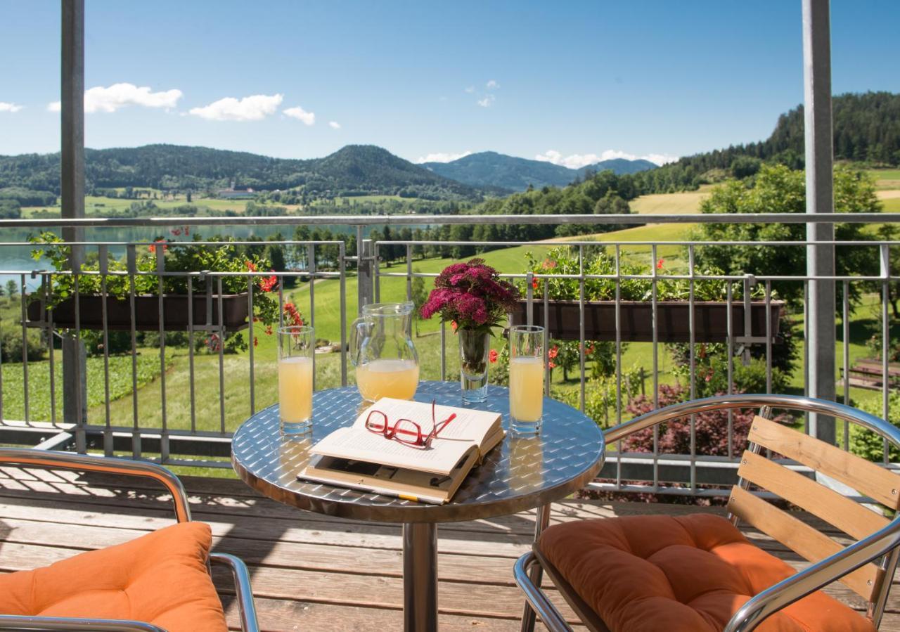 Hotel Seehof Sankt Georgen am Längsee Екстериор снимка