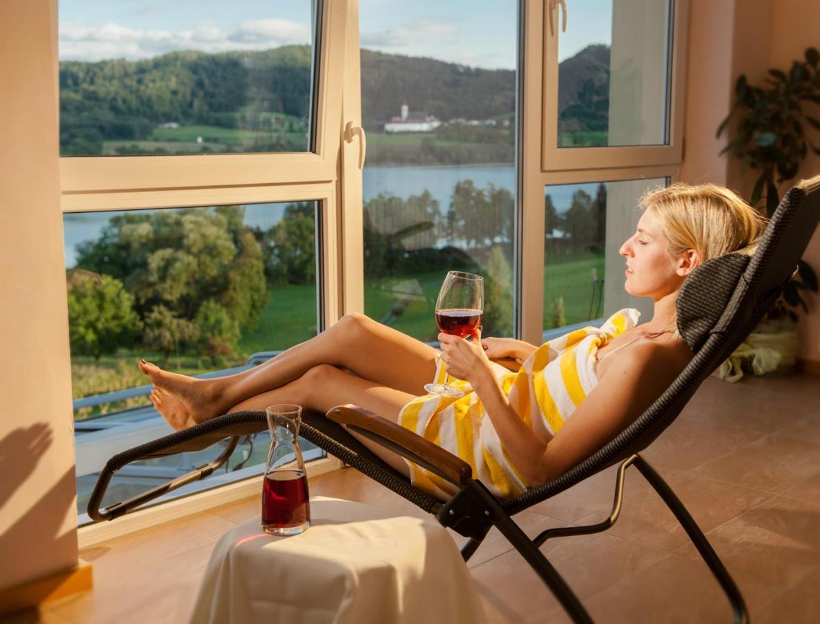 Hotel Seehof Sankt Georgen am Längsee Екстериор снимка