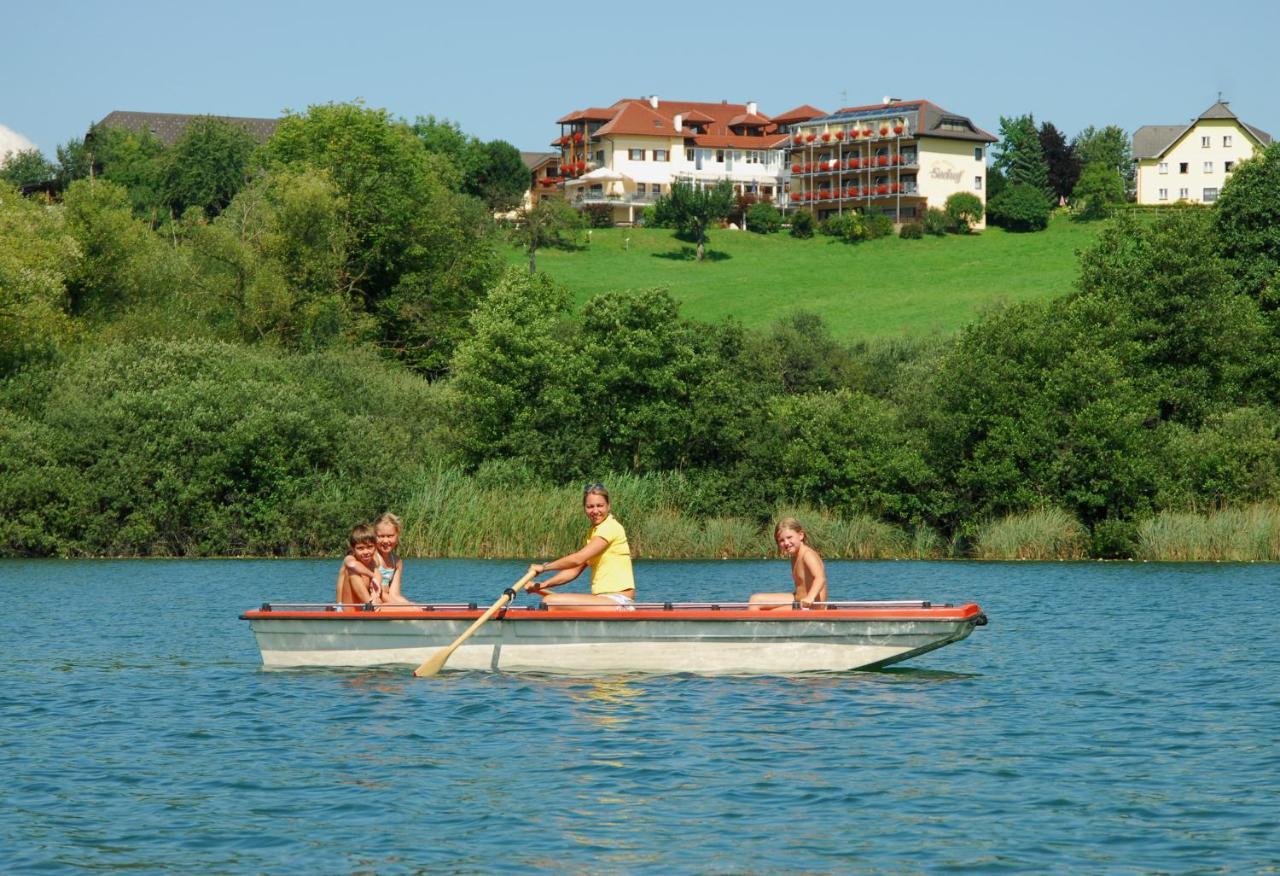 Hotel Seehof Sankt Georgen am Längsee Екстериор снимка