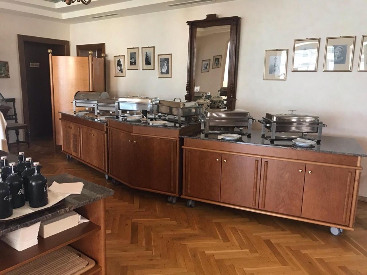 Hotel Seehof Sankt Georgen am Längsee Екстериор снимка